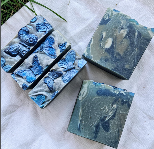 Soft Blue Skies (Refreshing & Airy) - Cow Milk Soap